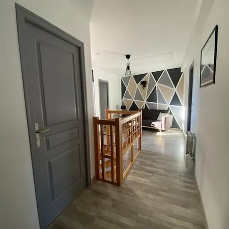 Vakantiehuis Comme Chez Soi Les Cheris Ducey-Les Cheris